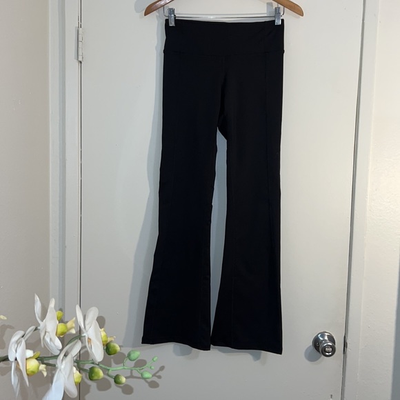 A4 womens wide leggings - Picture 2 of 11
